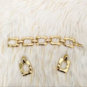 Gold Bracelet and Earing Set